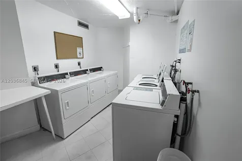 1400 Saint Charles Place Pembroke Pines FL 33026