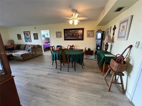 1400 Saint Charles Place Pembroke Pines FL 33026
