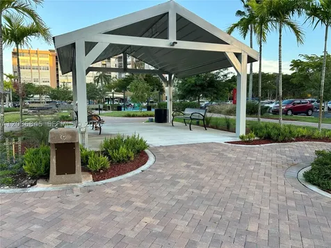 1400 Saint Charles Place Pembroke Pines FL 33026