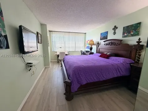 1400 Saint Charles Place Pembroke Pines FL 33026
