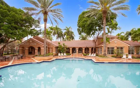 4824 N State Road 7 Coconut Creek FL 33073