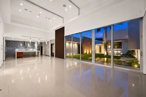 2360 SW 139th Avenue Miami FL 33175
