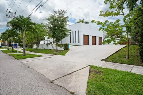 2360 SW 139th Avenue Miami FL 33175