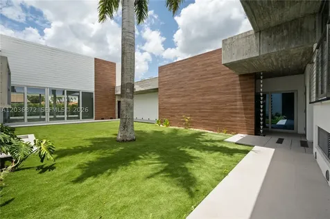 2360 SW 139th Avenue Miami FL 33175