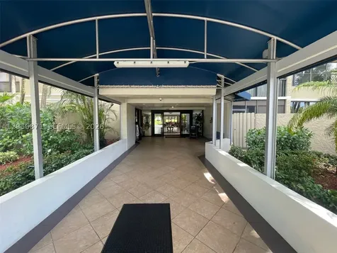16300 Golf Club Road Weston FL 33326