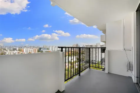 2780 NE 183rd Street Aventura FL 33160