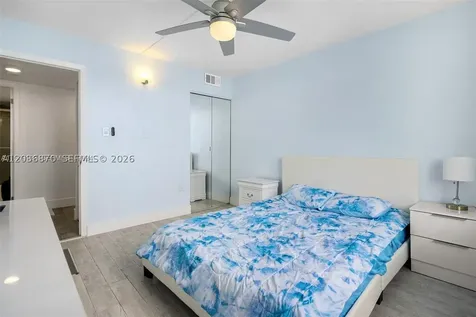 2780 NE 183rd Street Aventura FL 33160