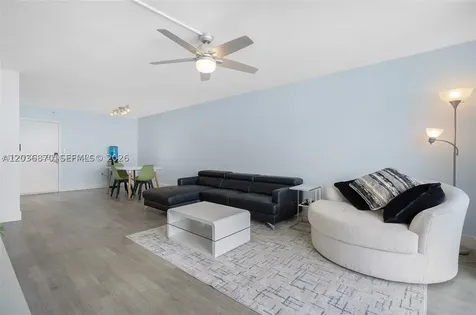 2780 NE 183rd Street Aventura FL 33160