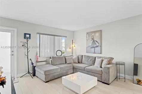 19 Abbey Lane Delray Beach FL 33446