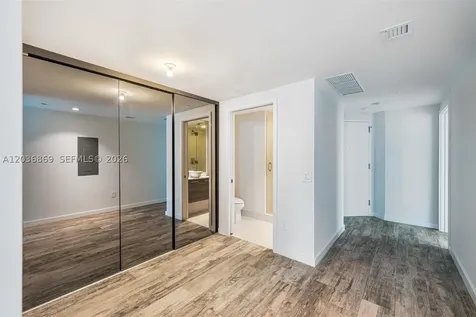 650 NE 32nd Street Miami FL 33137