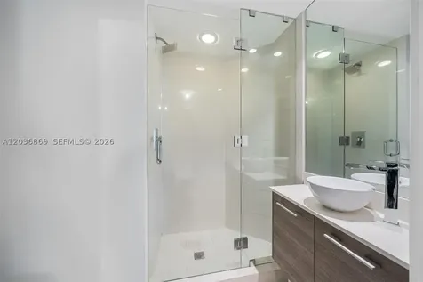 650 NE 32nd Street Miami FL 33137