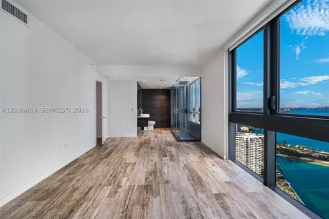 650 NE 32nd Street Miami FL 33137