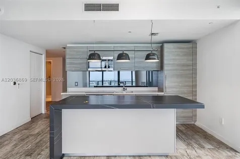650 NE 32nd Street Miami FL 33137