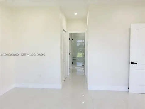 8024 NW 198th Terrace Hialeah FL 33015