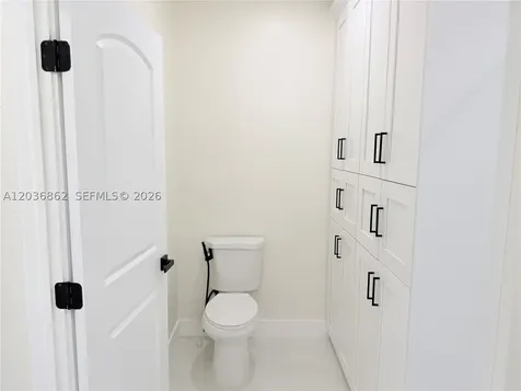 8024 NW 198th Terrace Hialeah FL 33015