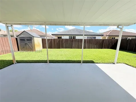 8024 NW 198th Terrace Hialeah FL 33015