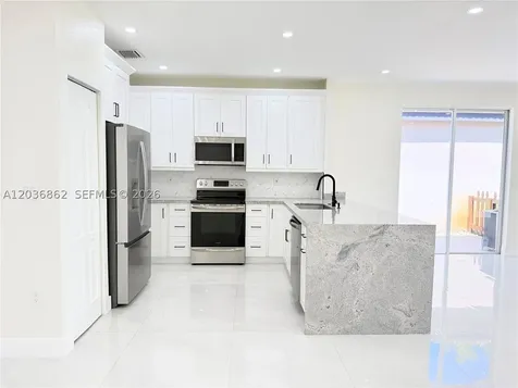 8024 NW 198th Terrace Hialeah FL 33015