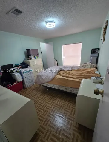 1061 SW 131 Place Miami FL 33184