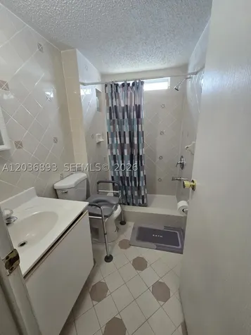 1061 SW 131 Place Miami FL 33184