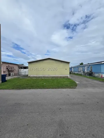 1061 SW 131 Place Miami FL 33184