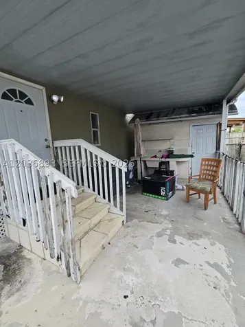 1061 SW 131 Place Miami FL 33184