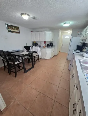 1061 SW 131 Place Miami FL 33184