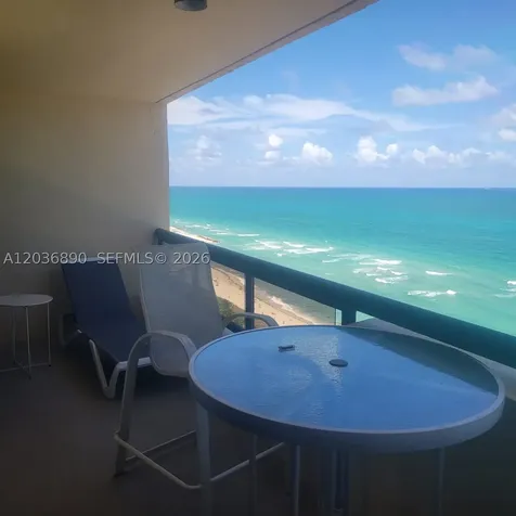 2555 Collins Avenue Miami Beach FL 33140