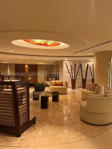 2555 Collins Avenue Miami Beach FL 33140