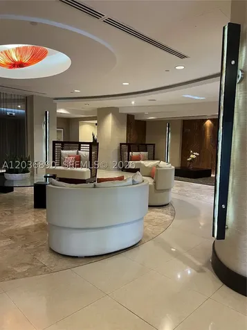 2555 Collins Avenue Miami Beach FL 33140