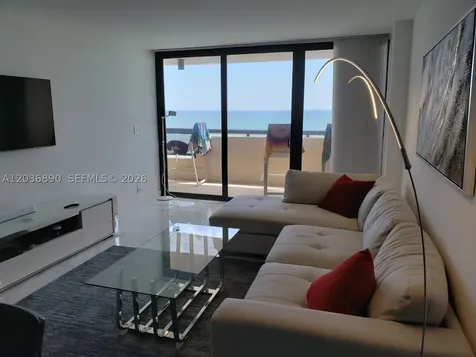 2555 Collins Avenue Miami Beach FL 33140