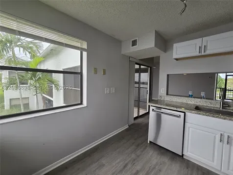1024 S Independence Drive Homestead FL 33034