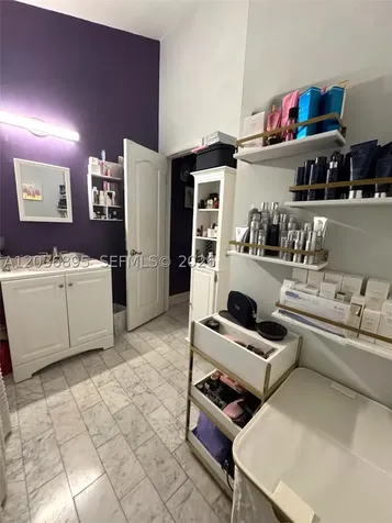 10044 SW 77th Court Miami FL 33156