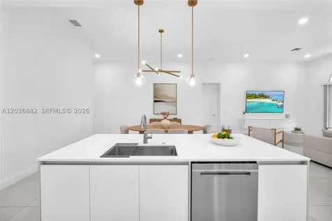 2163 Bay Court Weston FL 33326
