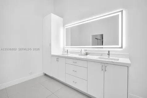 2163 Bay Court Weston FL 33326