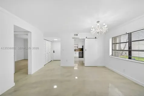 265 SE 10th Street Deerfield Beach FL 33441