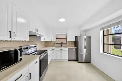 265 SE 10th Street Deerfield Beach FL 33441