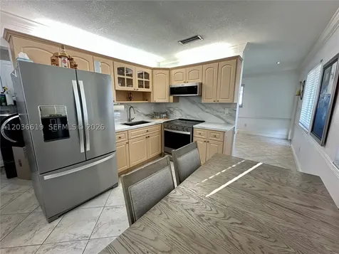 2931 SW 25th Street Miami FL 33133