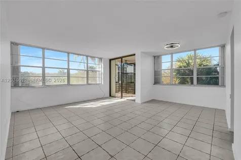 2781 Taft Street Hollywood FL 33020