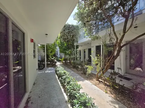 1560 Pennsylvania Avenue Miami Beach FL 33139