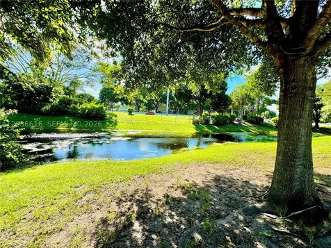 4581 W Mcnab Road Pompano Beach FL 33069
