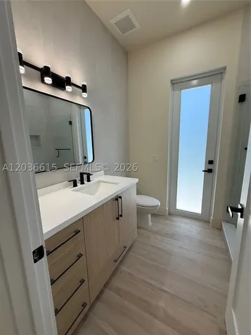 3326 Elizabeth Street Miami FL 33133