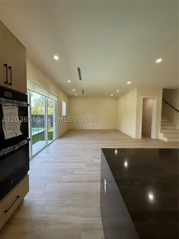 3326 Elizabeth Street Miami FL 33133
