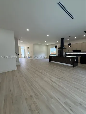 3326 Elizabeth Street Miami FL 33133