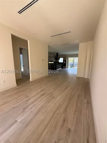 3326 Elizabeth Street Miami FL 33133