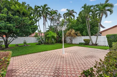 1334 NW 127th Drive Sunrise FL 33323