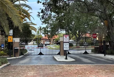 1334 NW 127th Drive Sunrise FL 33323