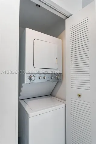 1560 Meridian Avenue Miami Beach FL 33139