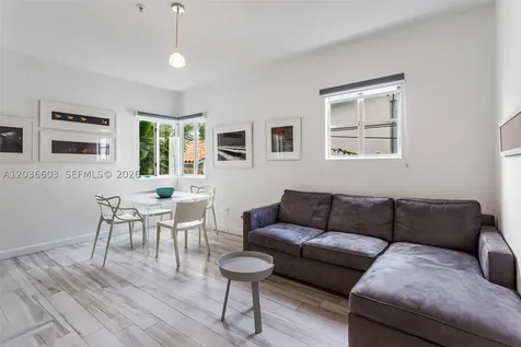 1560 Meridian Avenue Miami Beach FL 33139