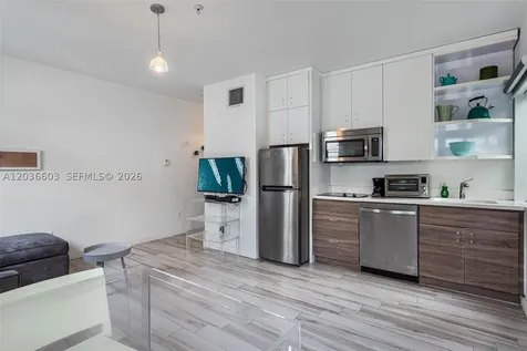 1560 Meridian Avenue Miami Beach FL 33139