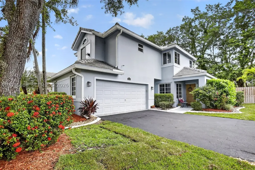 8815 Woodside Court Davie FL 33328